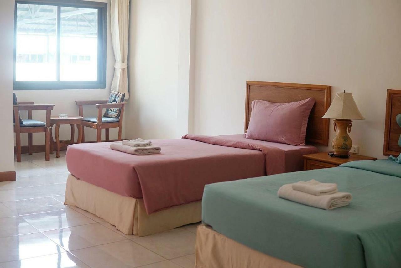 Total-Inn Patong Екстер'єр фото